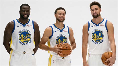 who owns the warriors basketball team